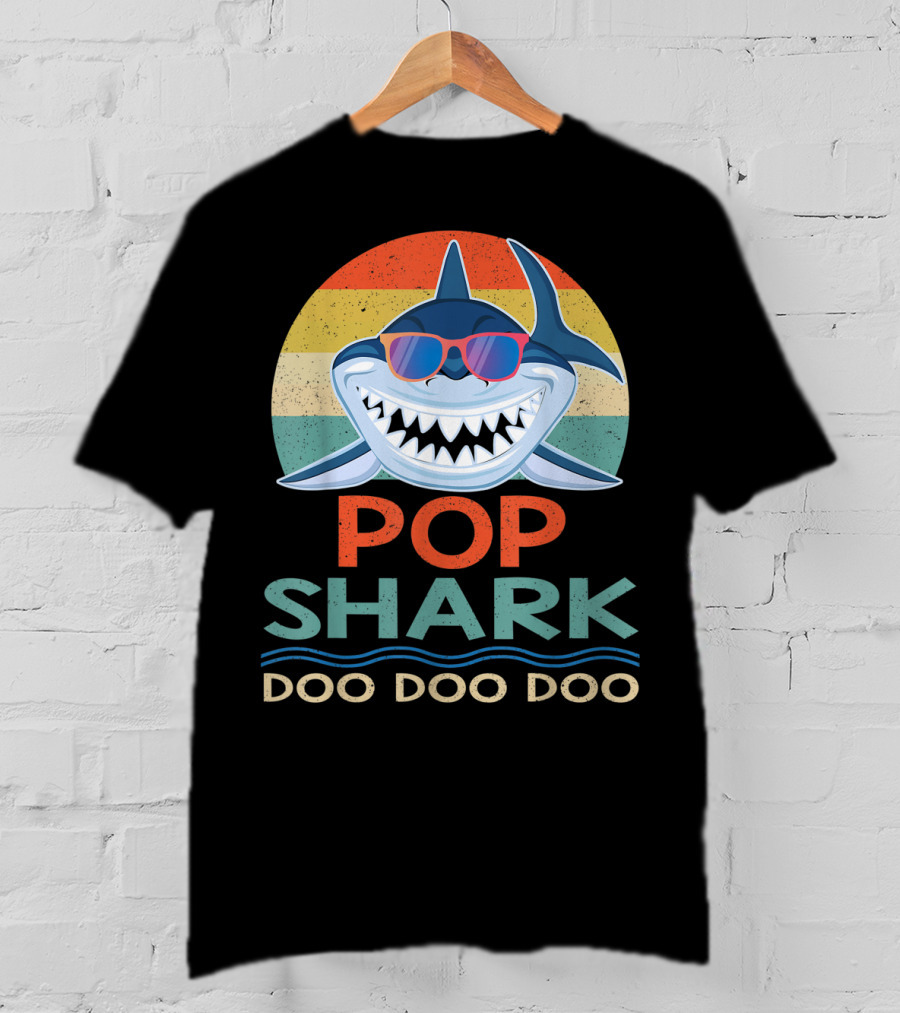 Pop Shark Doo Doo Doo Vintage Matching Fam Sunset Style Retro Sunglasses T-Shirt