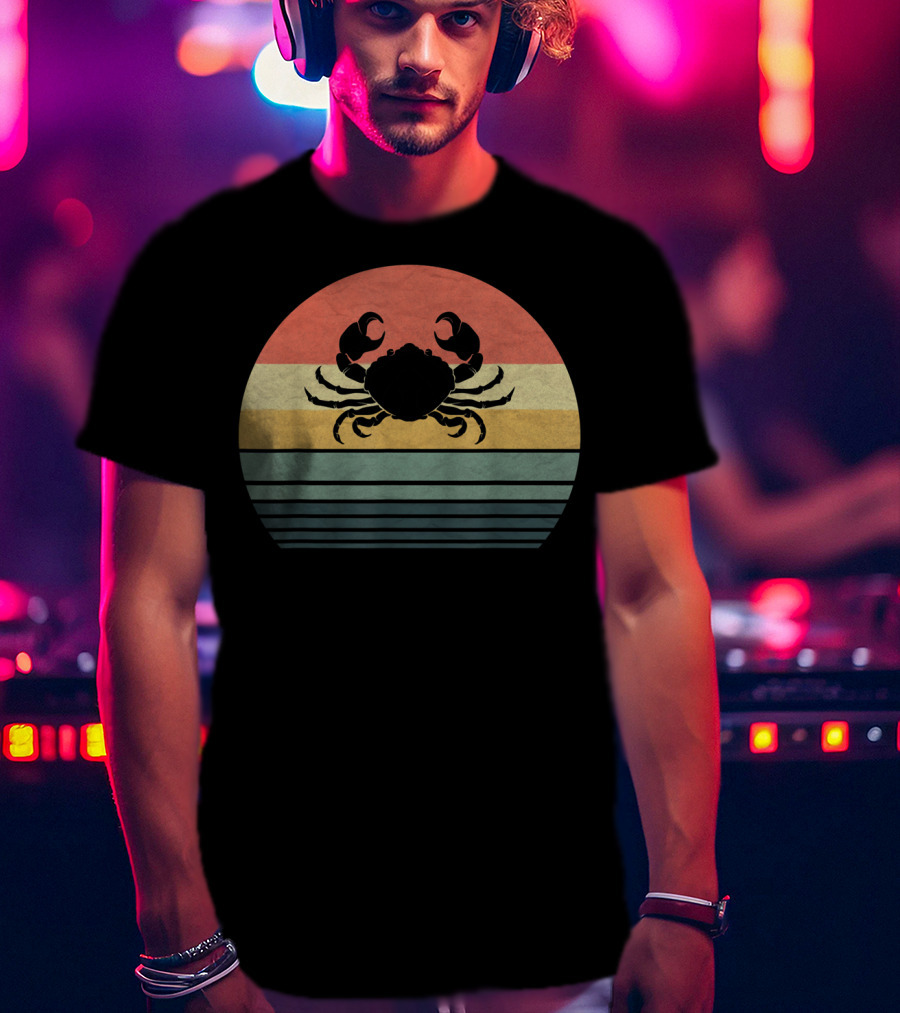 Retro Vintage Crab Family Love Sunset Stripes T-Shirt