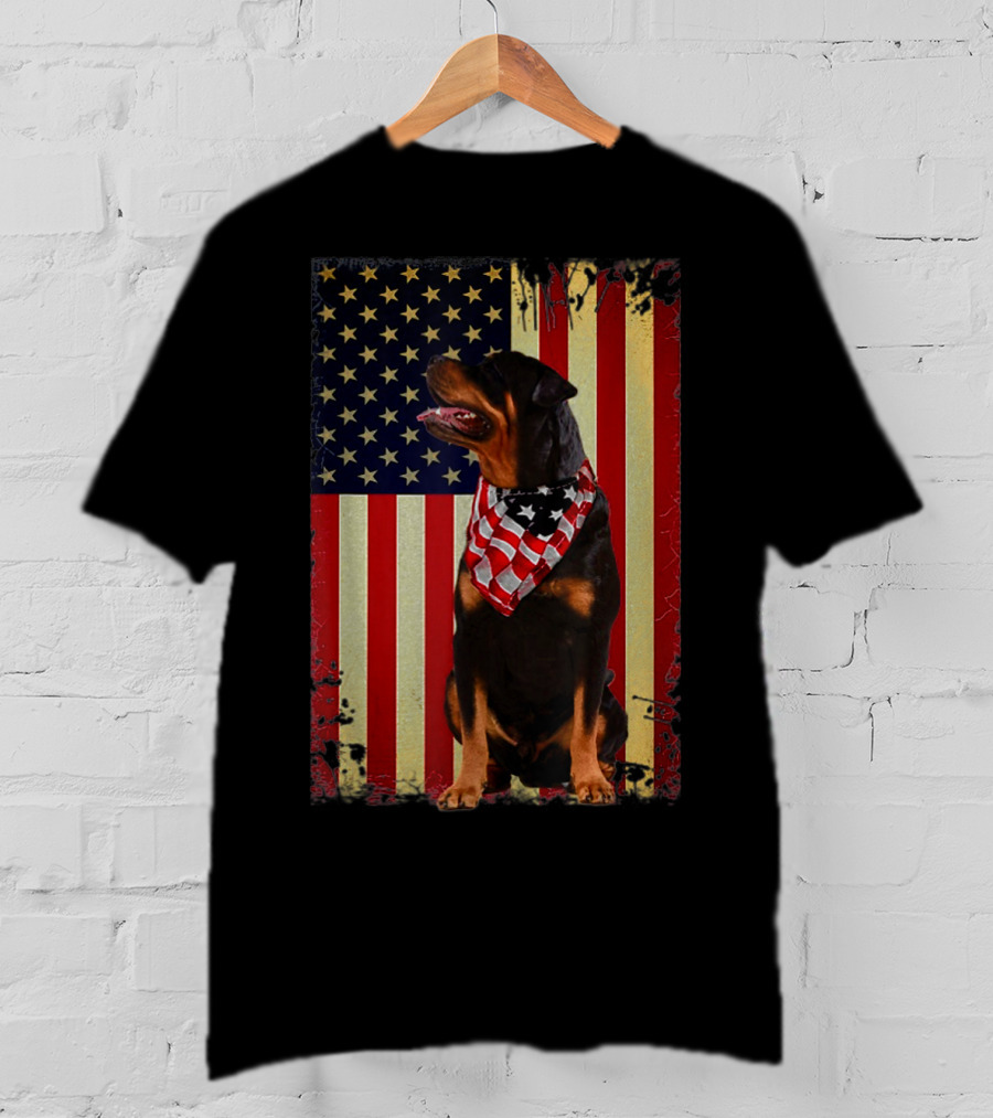 Rottweiler Smile American Flag Patriotic Independence T-Shirt