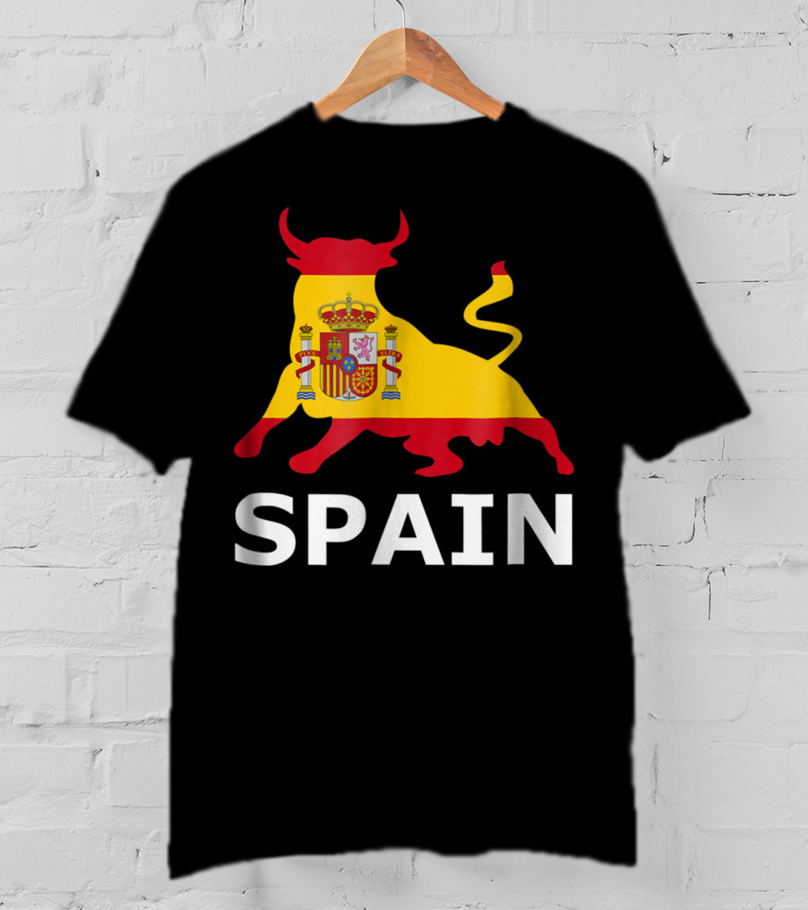 Spain Bull With Spanish Flag Crest T-Shirt