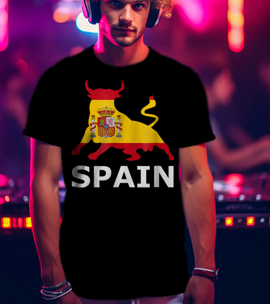 Spain Bull With Spanish Flag Crest T-Shirt