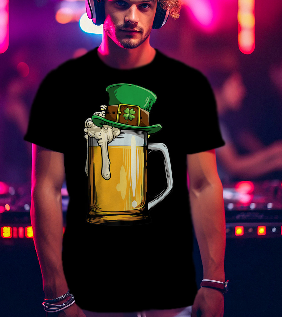 Leprechaun Hat Overflowing Beer Mug With Shamrock Foam T-Shirt