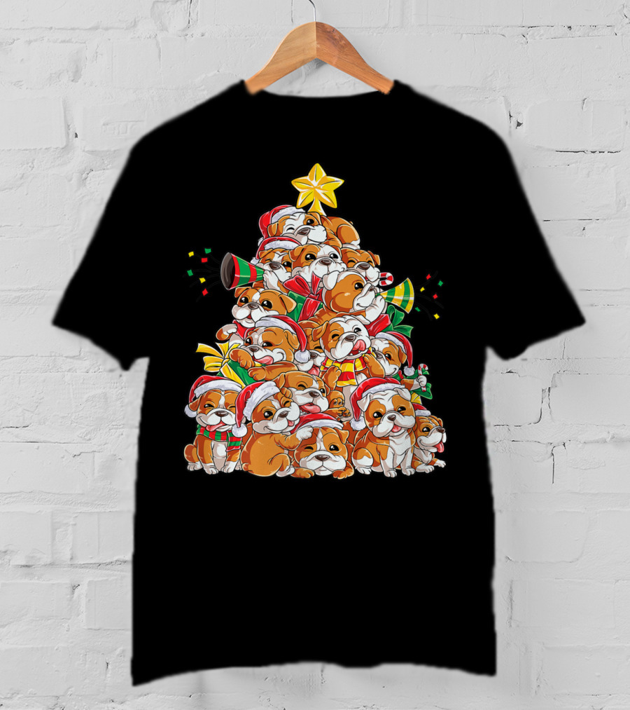 English Bulldog Xmas Tree Boys With Santa Hats And Christmas Cheer T-Shirt