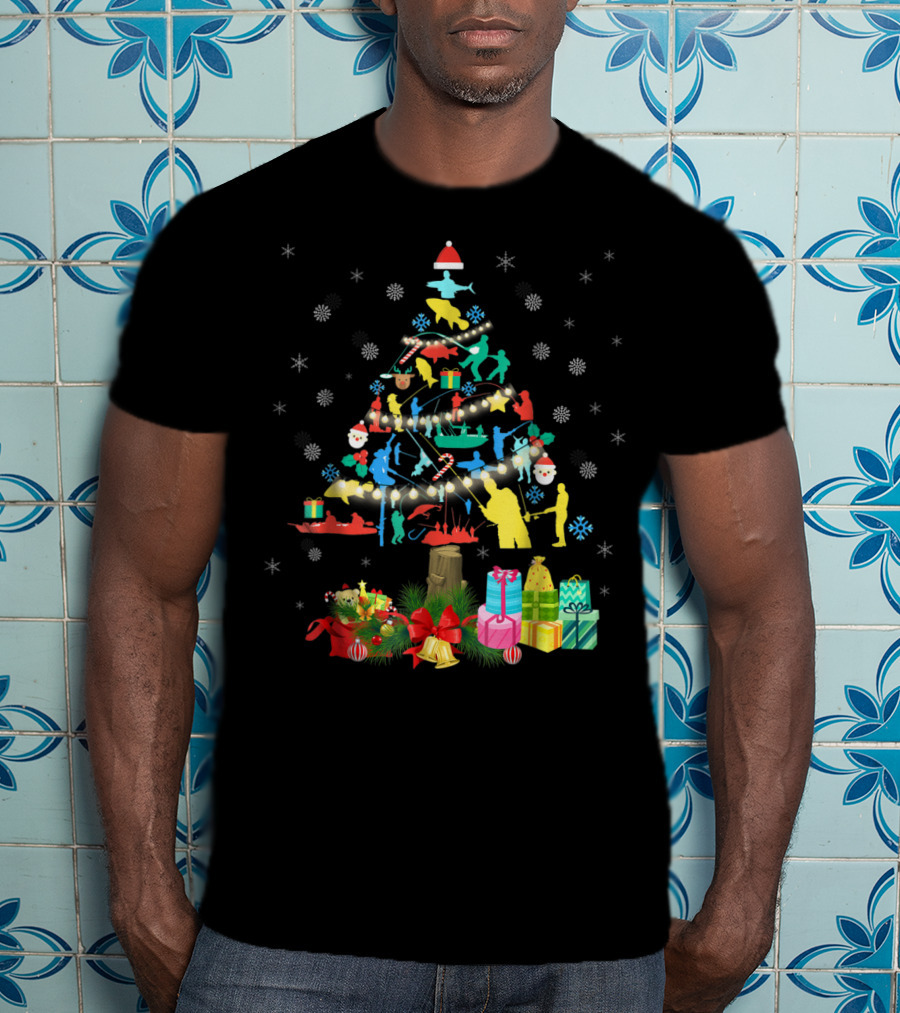 Fishing Christmas Pine Tree Santa Holiday Gift Presentation T-Shirt