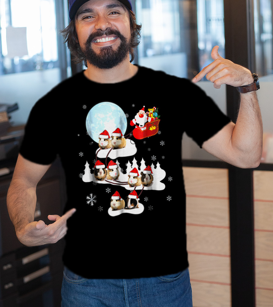 Santa Sleigh With Christmas Guinea Pigs And Snowflakes T-Shirt