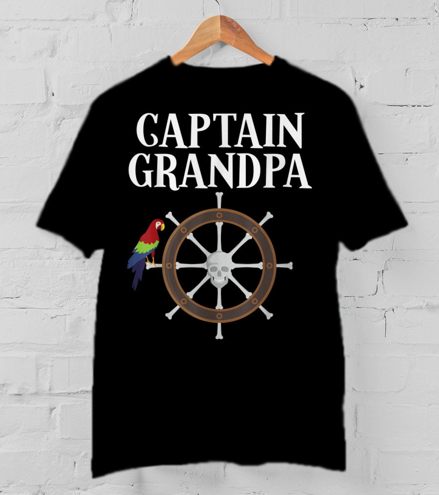 Captain Grandpa Parrot Skull Ship Wheel T-Shirt