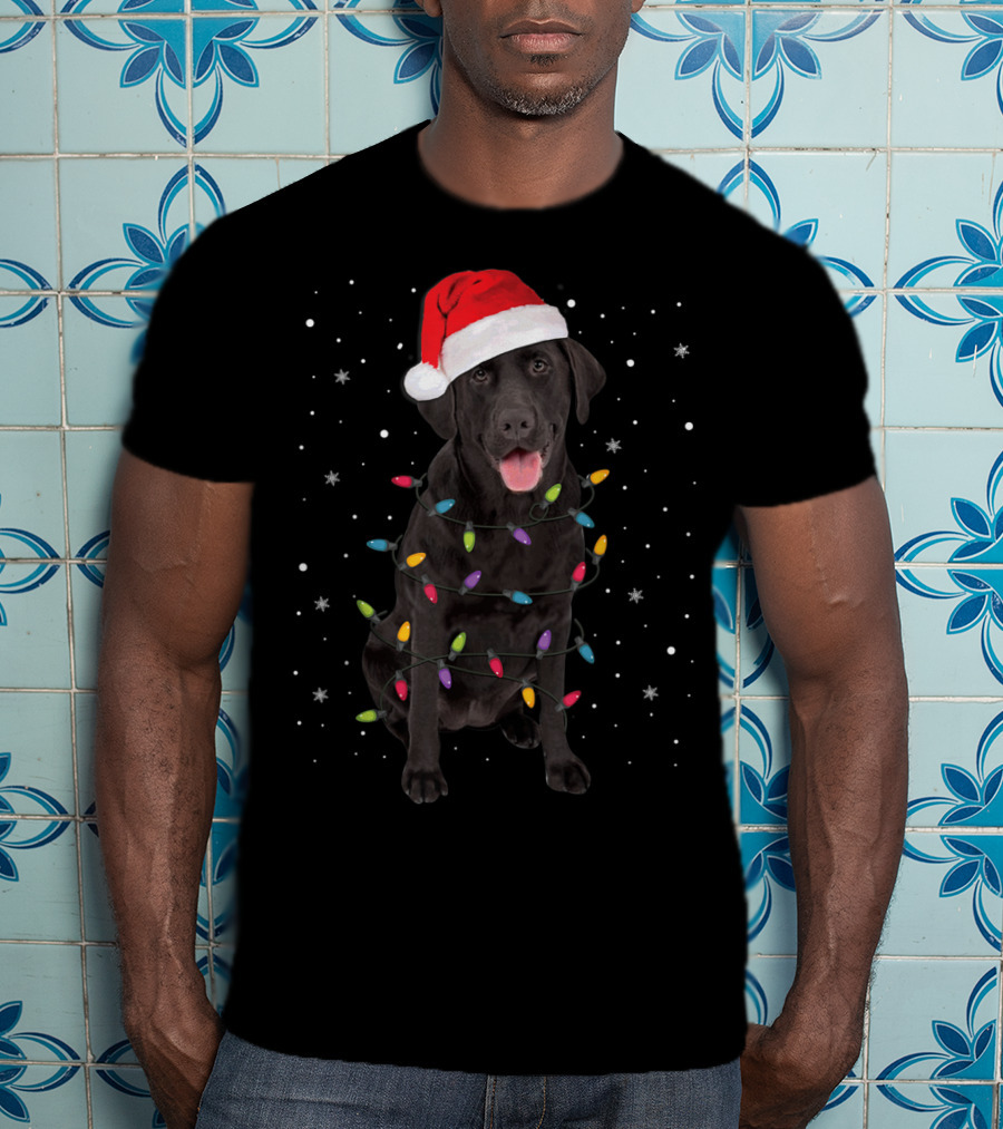 Christmas Black Labrador Retriever With Santa Hat And Holiday Lights T-Shirt