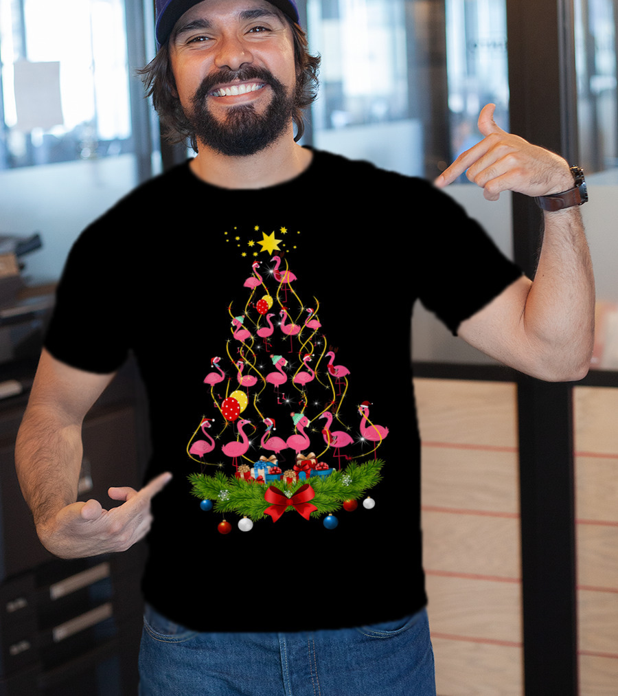 Pink Flamingo Christmas Tree With Santa Hats And Festive Decorations T-Shirt
