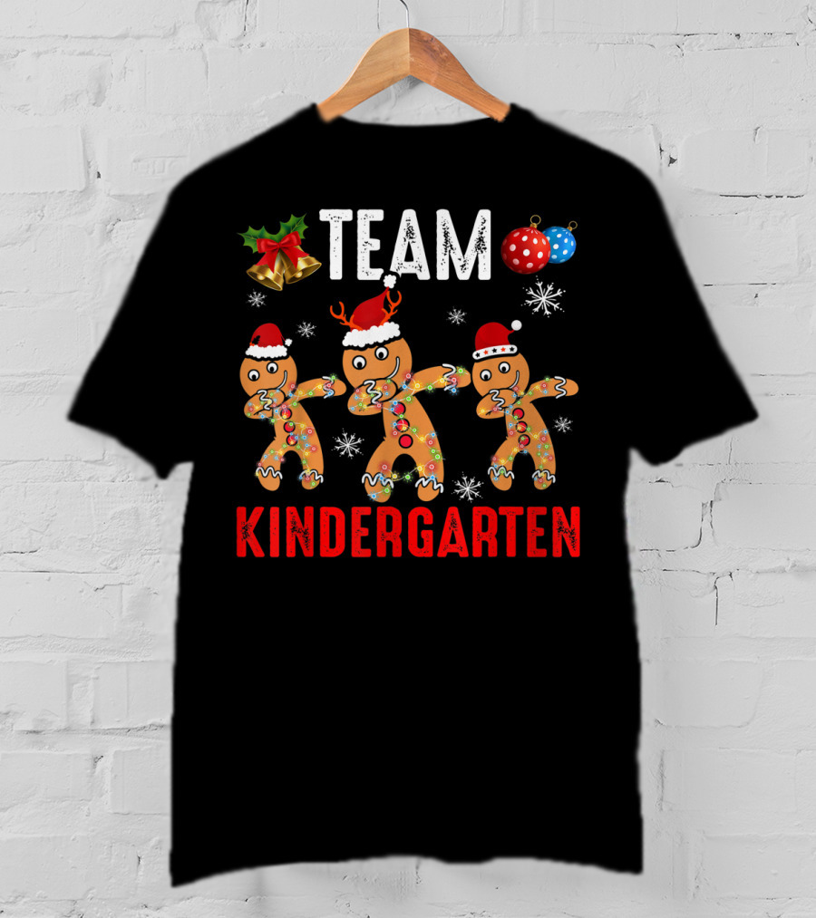 Team Kindergarten Gingerbread Dabbing Christmas Ornaments Snowflakes T-Shirt
