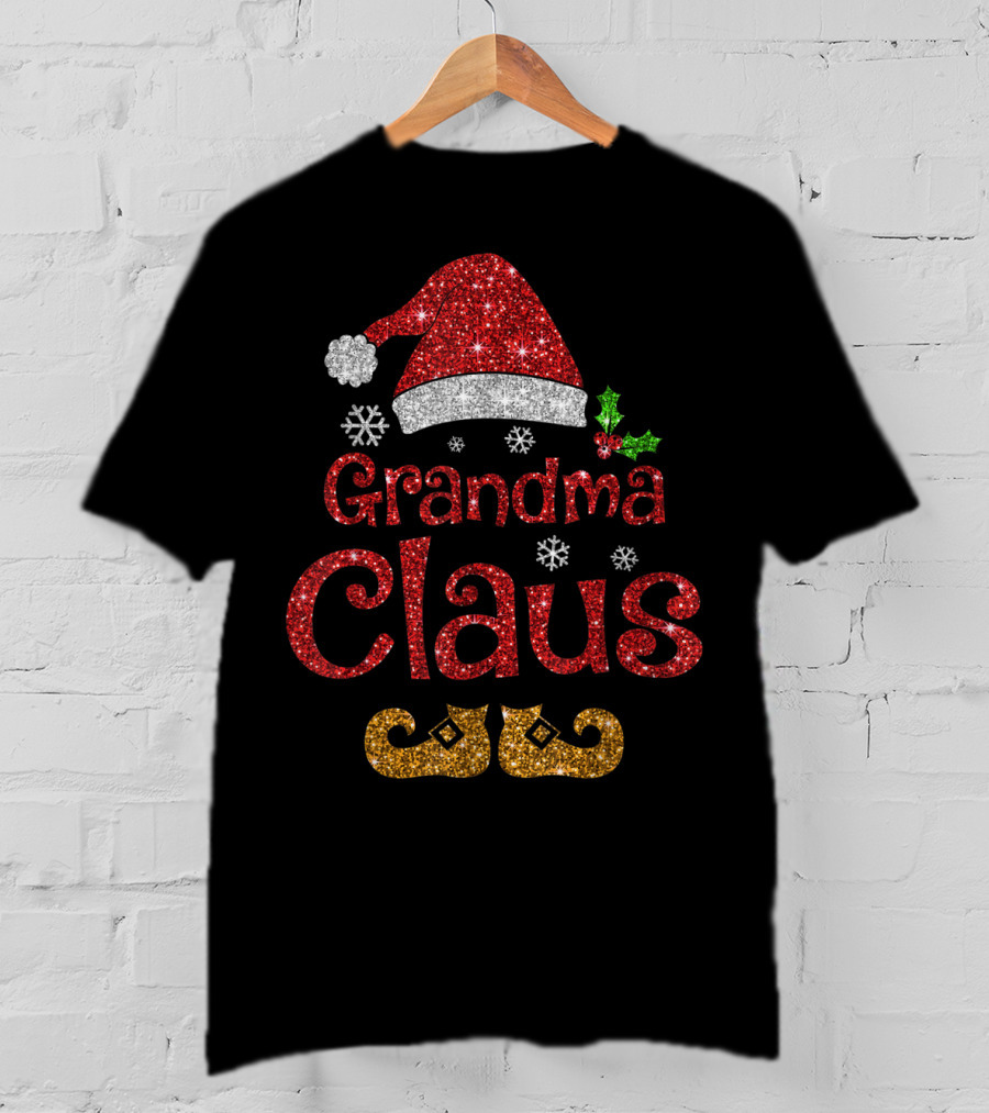 Grandma Claus Sparkly Santa Hat And Shoes Holiday Cheer T-Shirt