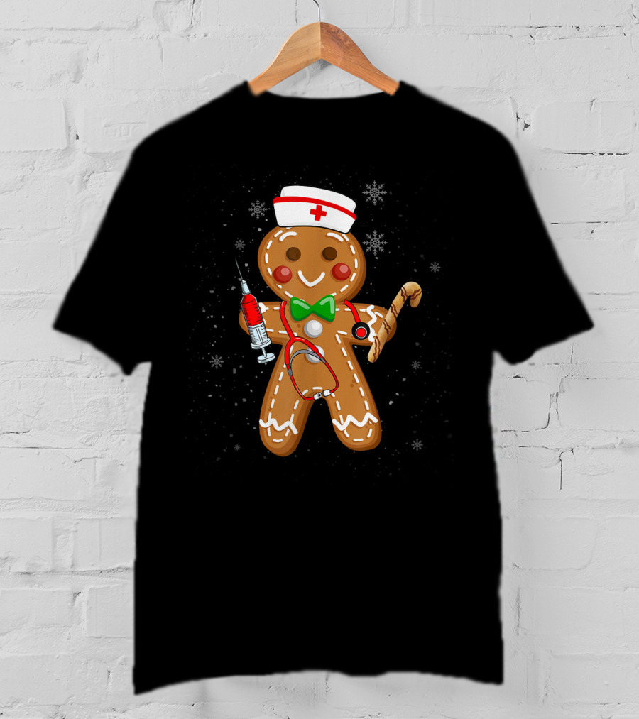 Gingerbread Nurse With Syringe And Stethoscope Christmas Holiday Fun T-Shirt