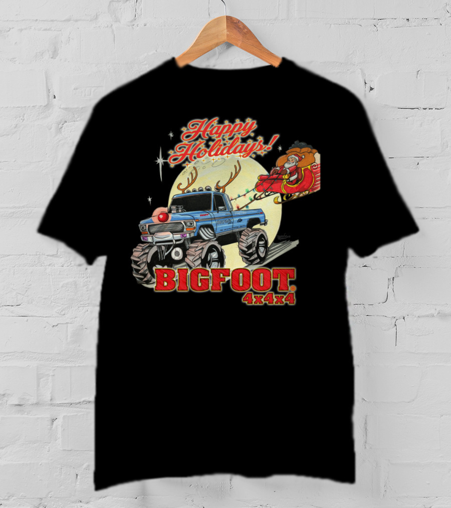 Happy Holidays Bigfoot 4x4x4 Santa Sleigh Reindeer Truck T-Shirt