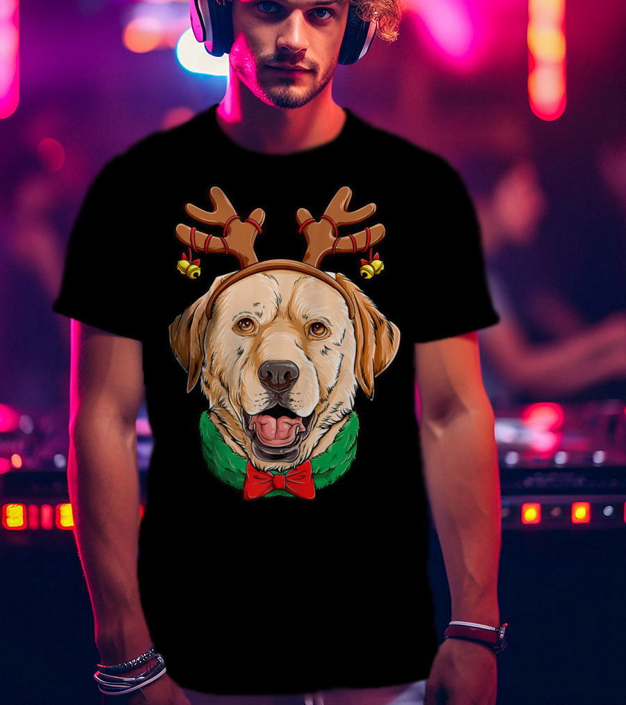 Labrador With Christmas Reindeer Antlers And Bow Tie Dog Xmas O7 T-Shirt
