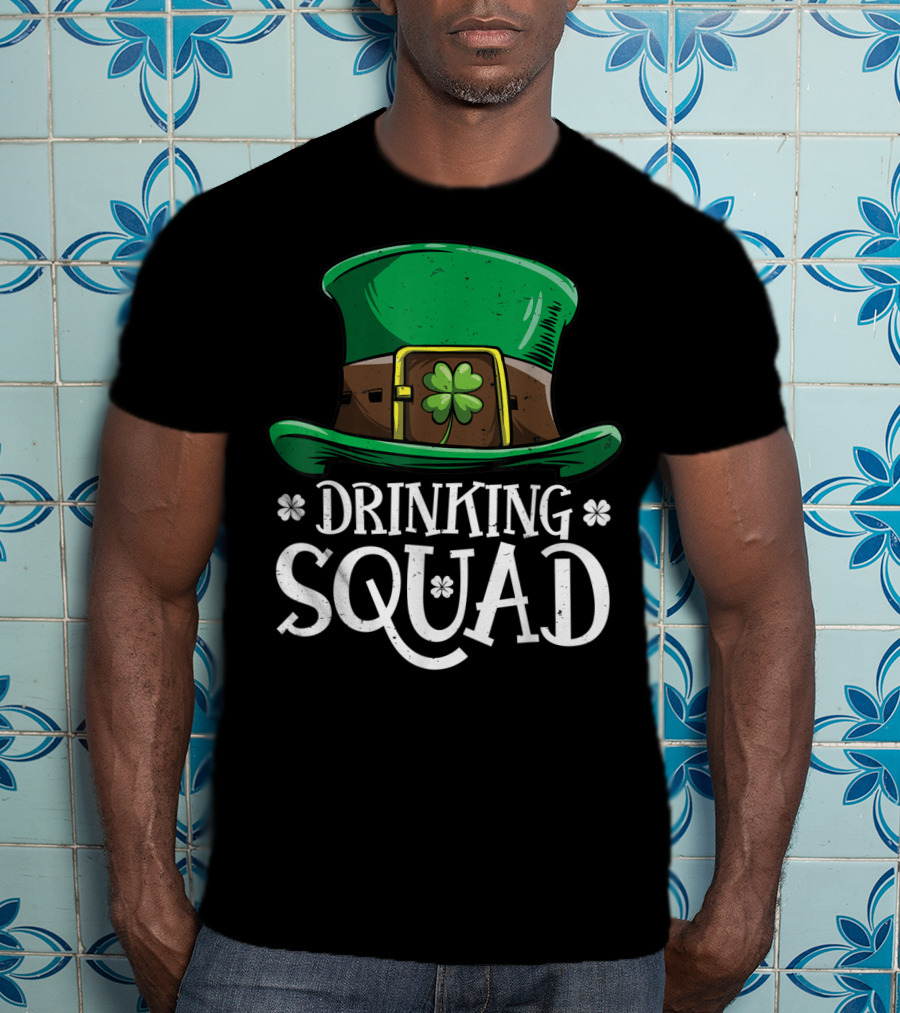 Drinking Squad Leprechaun St Patricks Day Men T-Shirt