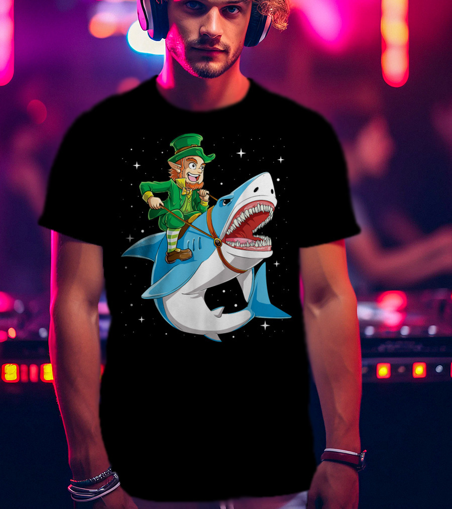 Leprechaun On Great White Shark With Starry Background T-Shirt