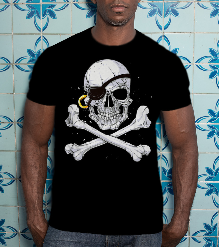 Jolly Roger Skull Crossbones Pirate Eye Patch Gold Earring T-Shirt