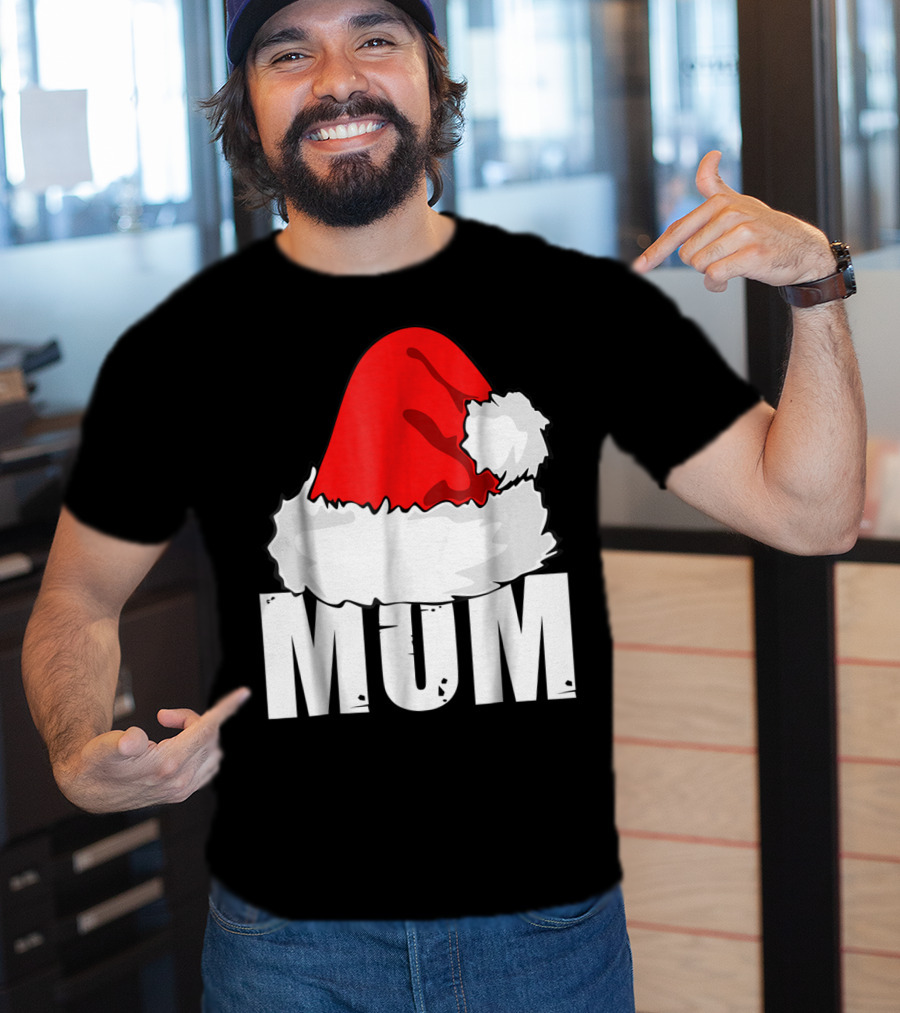 Mum Christmas Santa Hat Family Matching T-Shirt