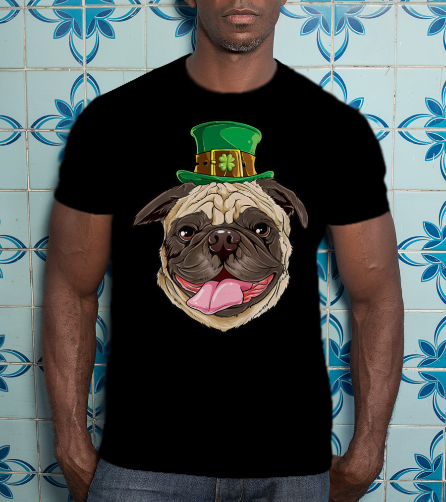 Pug Leprechaun St Patricks Day Funny Dog Wearing Green Hat T-Shirt