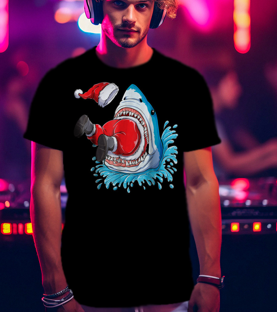 Merry Sharkmas Santa Claus Shark Christmas Holiday Fun T-Shirt