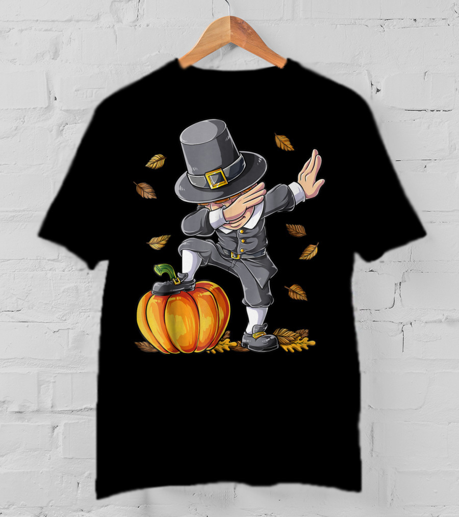 Thanksgiving Pilgrim Dabbing Kid With Pumpkin And Autumn Leaves T-Shirt