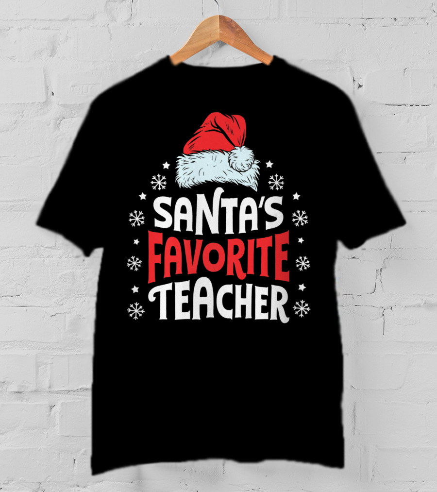 Santa's Favorite Teacher Christmas Women Funny Santa Hat Snowflakes T-Shirt