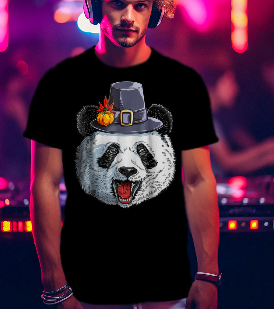Thanksgiving Panda In Pilgrim Hat With Pumpkin And Leaves T-Shirt