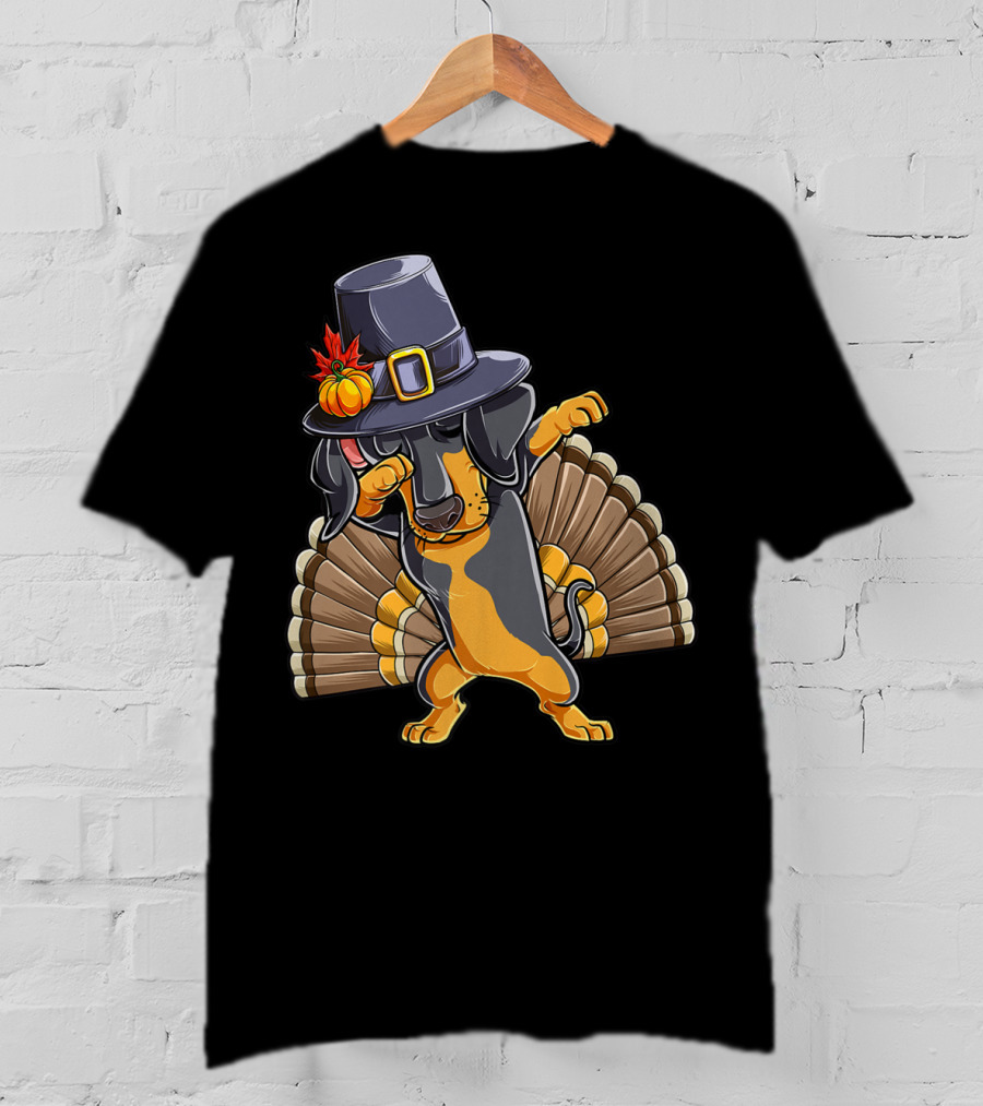 Thanksgiving Dabbing Dachshund Pilgrim Hat Turkey Tail T-Shirt