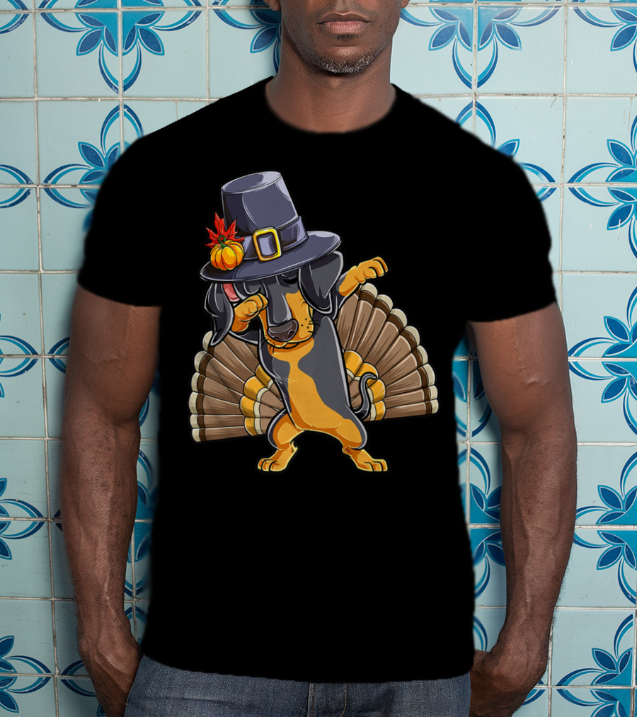 Thanksgiving Dabbing Dachshund Pilgrim Hat Turkey Tail T-Shirt