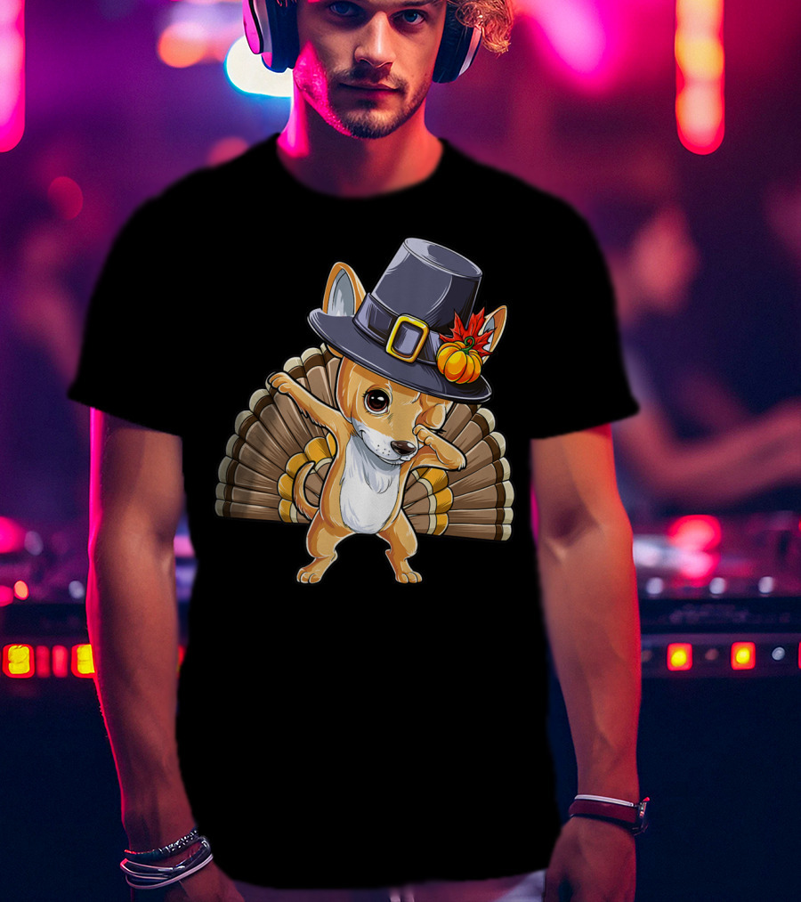 Thanksgiving Dabbing Chihuahua Pilgrim Hat Turkey Feathers T-Shirt