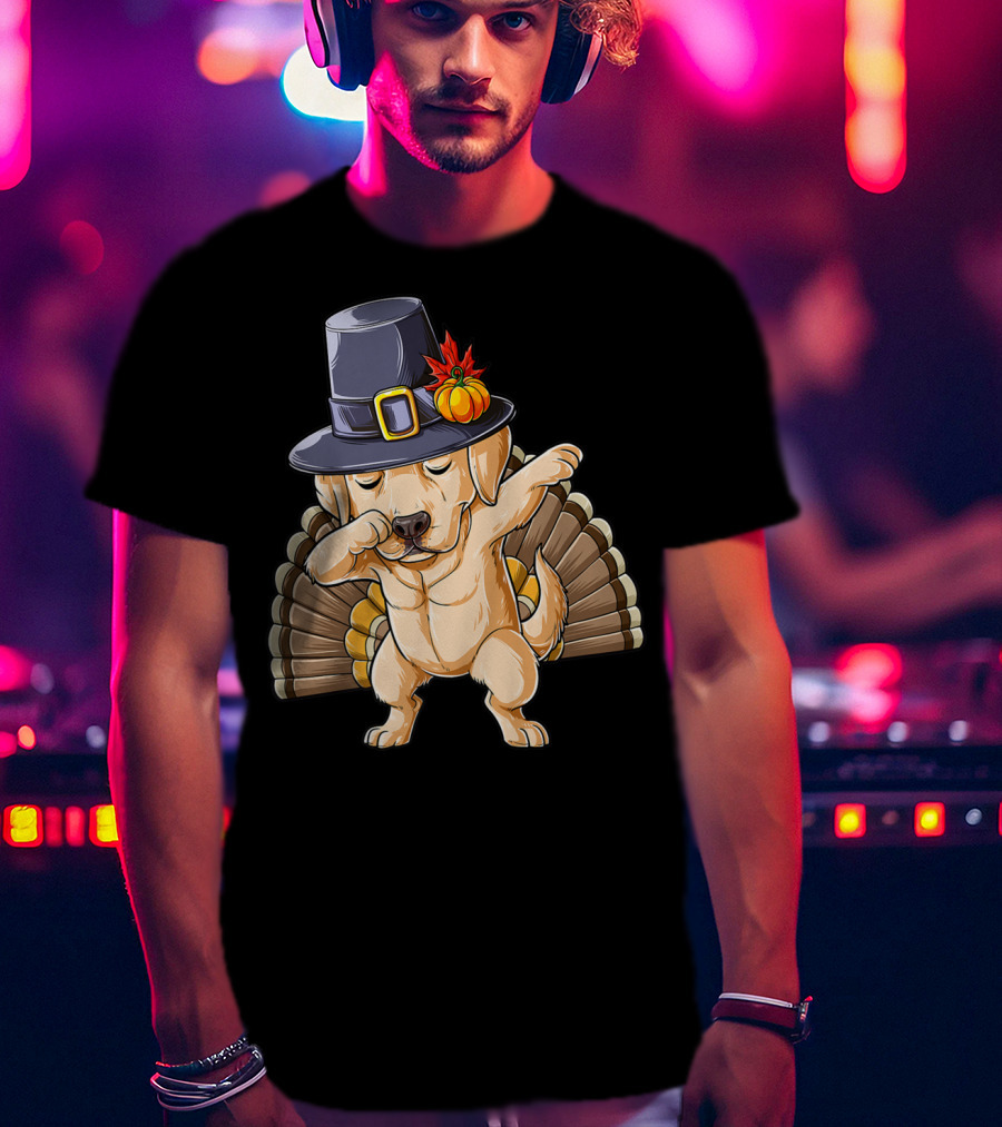 Thanksgiving Dabbing Labrador Wearing Pilgrim Hat With Turkey Tail T-Shirt