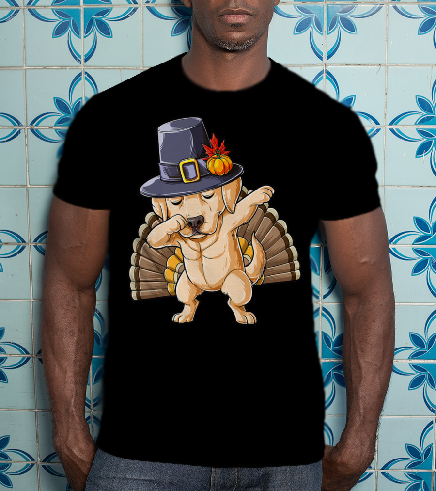 Thanksgiving Dabbing Labrador Wearing Pilgrim Hat With Turkey Tail T-Shirt