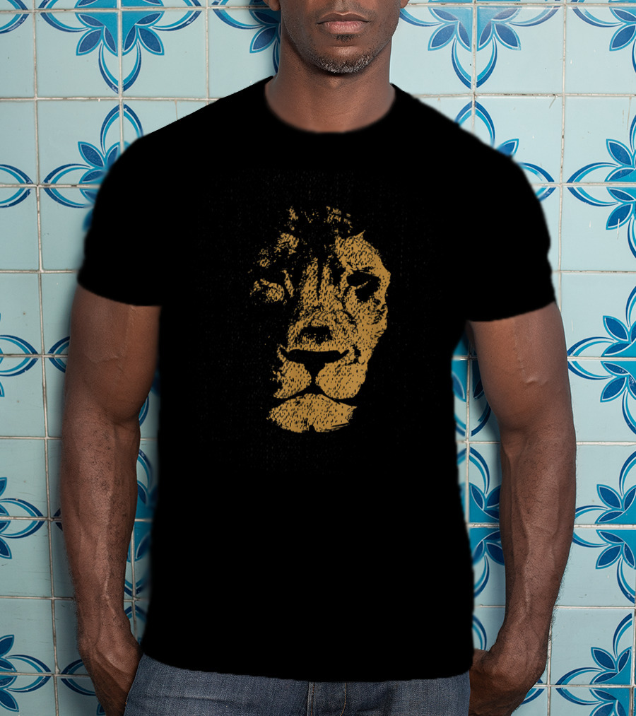 Lion Head Hand Drawn Textured T-Shirt