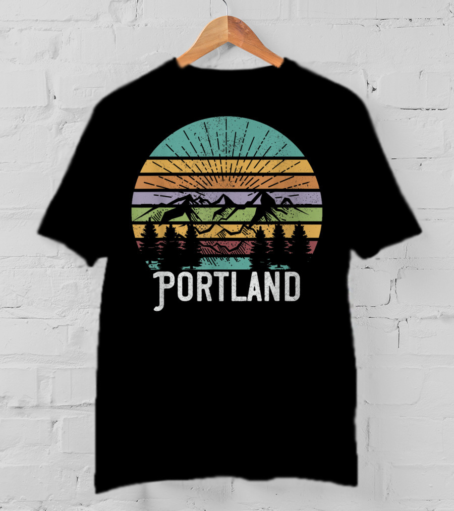 Portland Oregon Vintage Mountain Sunset 70's Forest Scene T-Shirt