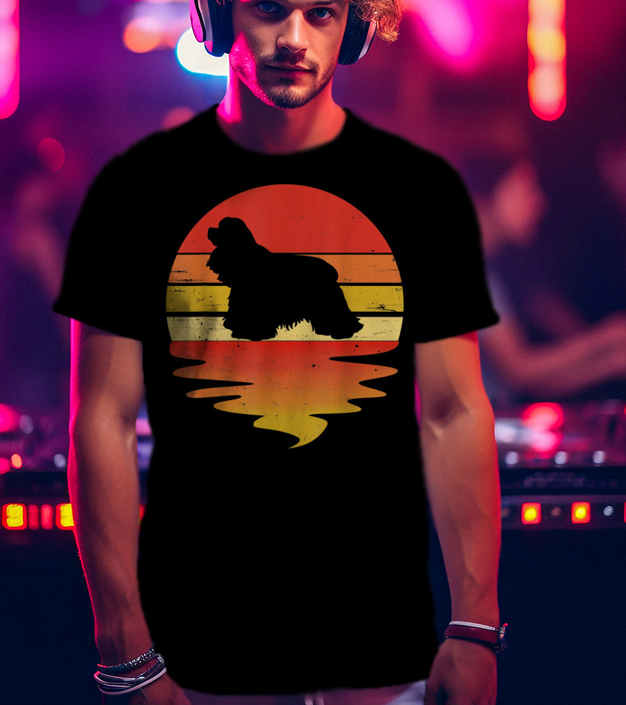 Retro Sunset Cocker Spaniel Silhouette Vintage 70s Style Dog Scene T-Shirt