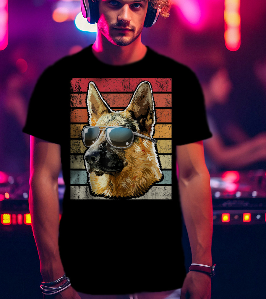 Retro Vintage German Shepherd Wearing Sunglasses T-Shirt
