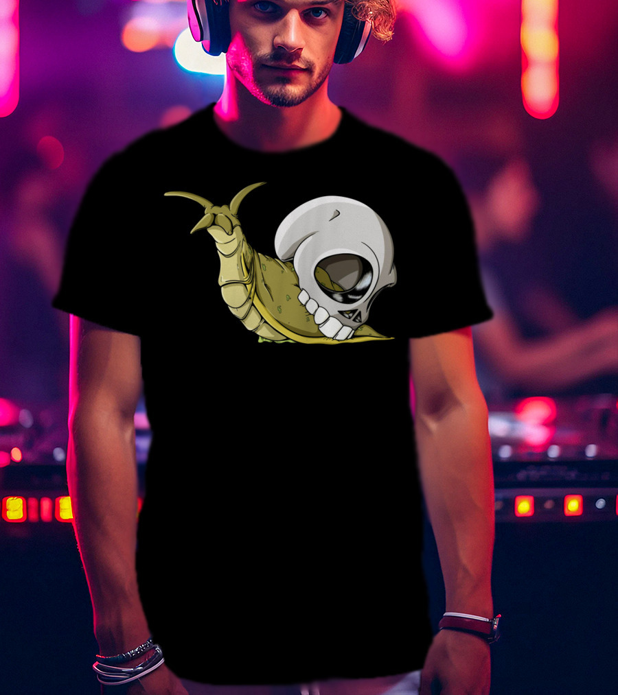 Skullug Funny Mix Skull With Slug Shell T-Shirt