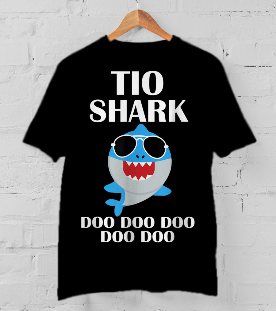 Tio Shark Sunglasses Doo Doo Doo Doo Doo T-Shirt