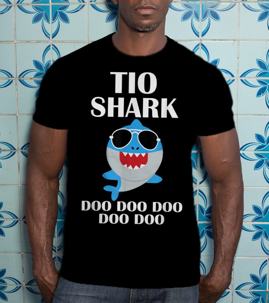 Tio Shark Sunglasses Doo Doo Doo Doo Doo T-Shirt
