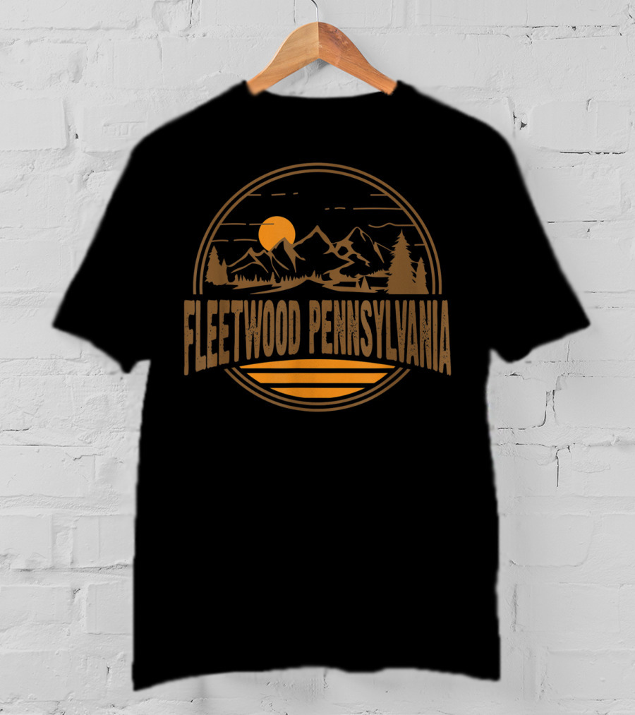 Fleetwood Pennsylvania Vintage Mountain Hiking Scene T-Shirt