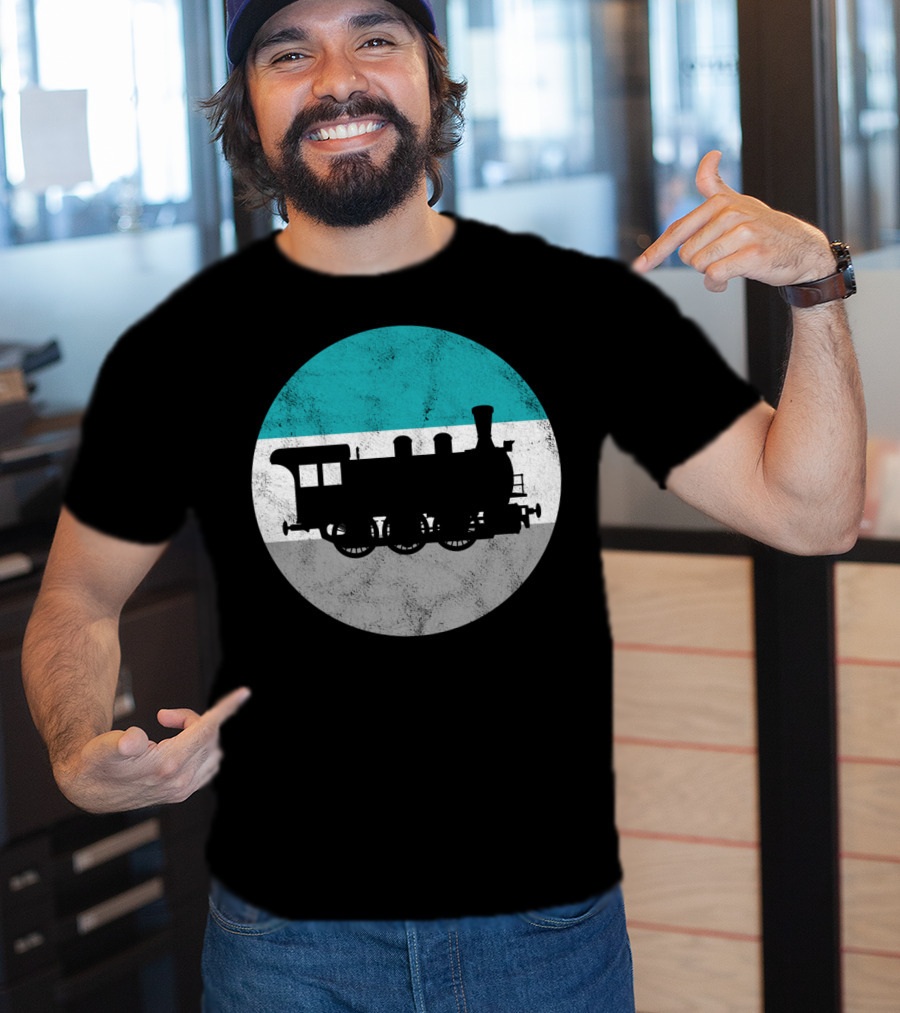 Vintage Steam Train Silhouette In Retro Circle T-Shirt