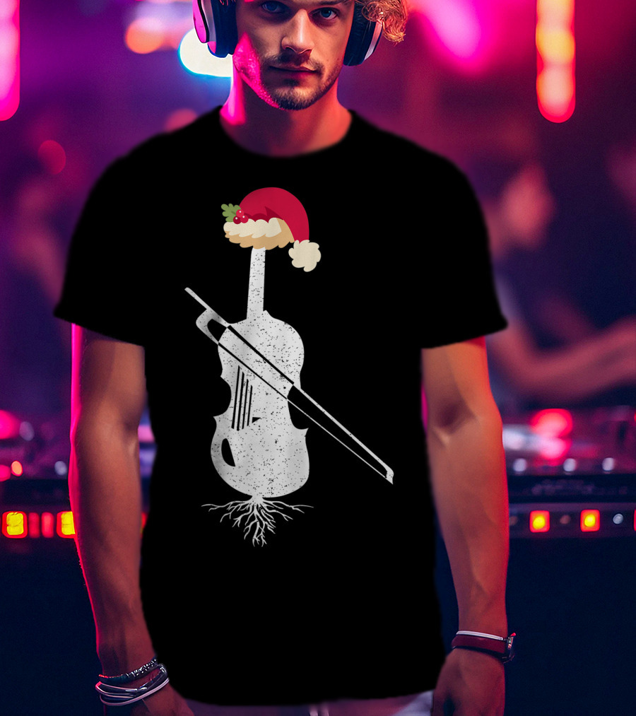 Violin Santa Hat Christmas Tree Vintage Style Holiday Decor T-Shirt