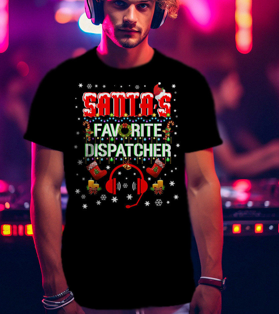 Santa's Favorite Dispatcher Headset Christmas Snowflakes Candles Stockings T-Shirt