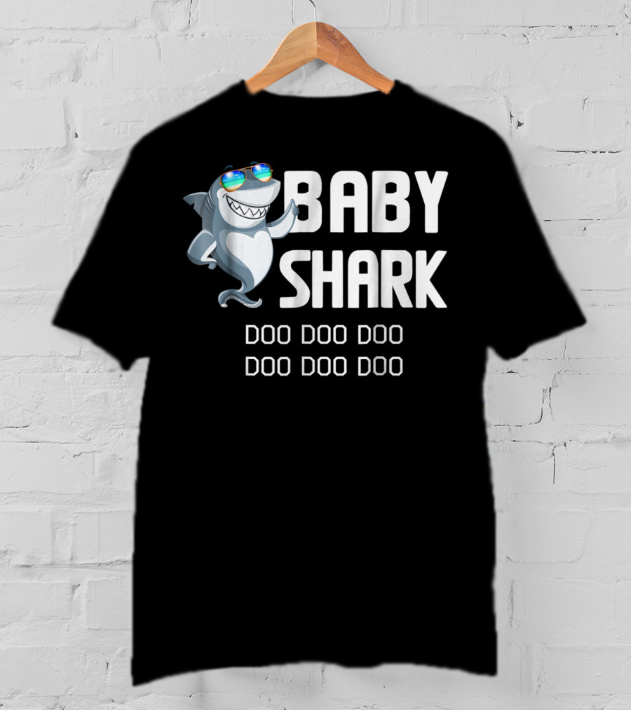 Baby Shark Doo Doo Doo Sunglasses Cool Fun T-Shirt