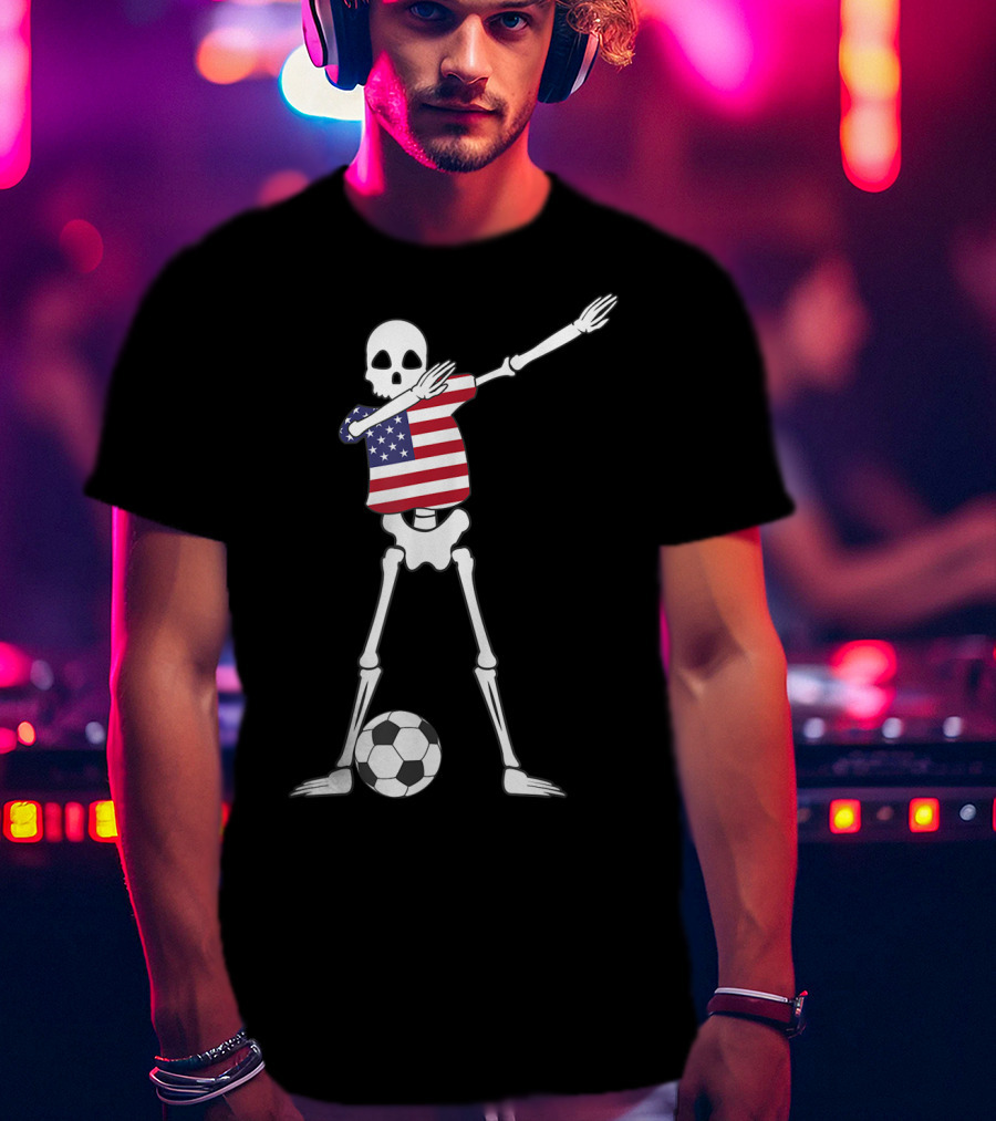 Dabbing Skeleton USA Soccer American Flag Dab Dance Football T-Shirt