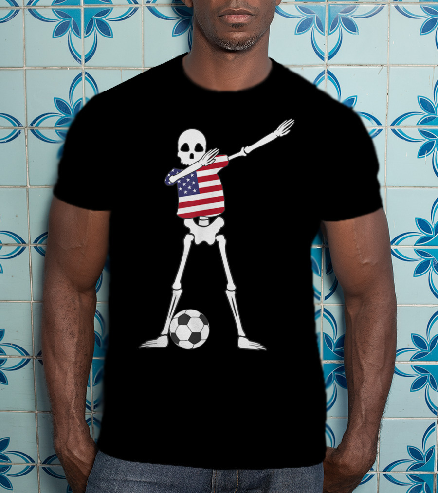 Dabbing Skeleton USA Soccer American Flag Dab Dance Football T-Shirt