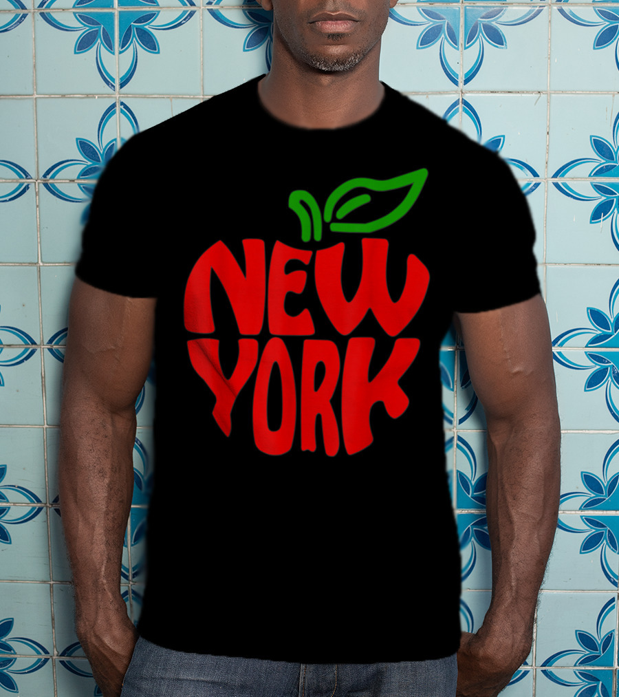 New York Big Apple Red Typography With Green Leaf T-Shirt