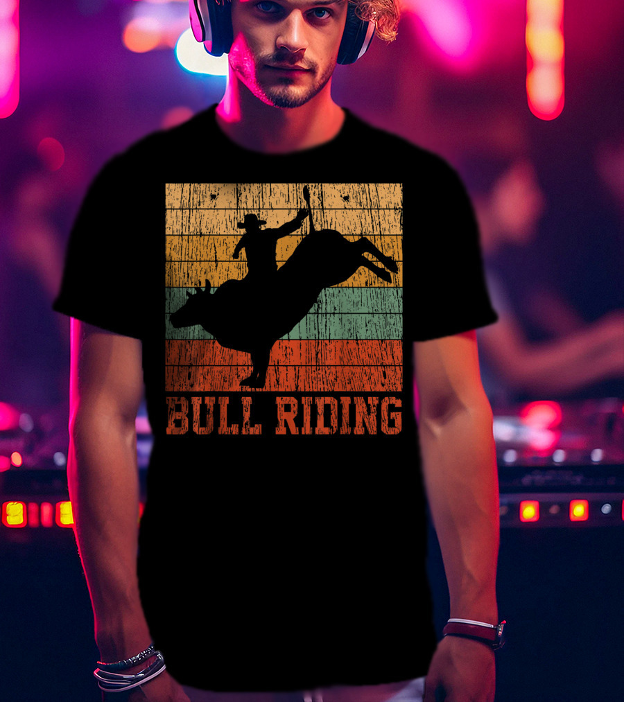 Bull Riding Vintage Rodeo Western Country Retro Cowboy T-Shirt