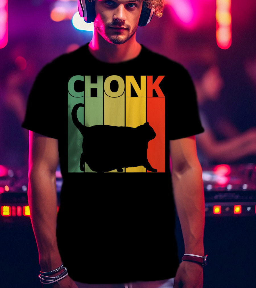 Chonk Cat Meme Funny Big Chungus Retro Stripes T-Shirt