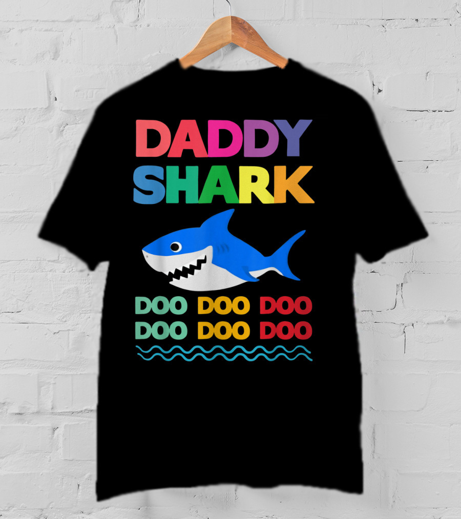 Daddy Shark Doo Doo Doo Baby Mommy Shark Funny Colorful Wave T-Shirt