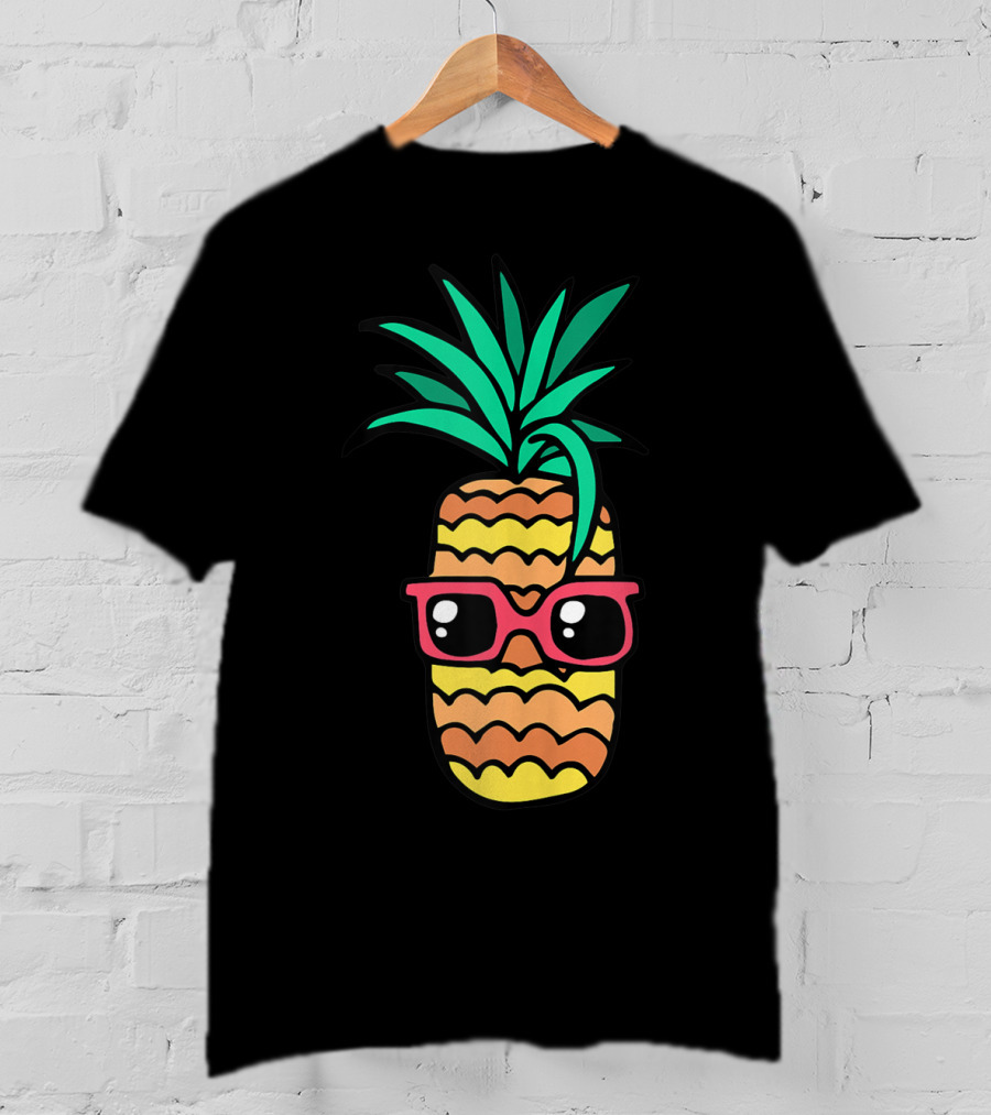 Aloha Hawaiian Pineapple Sunglasses Summer Beach Vibes T-Shirt